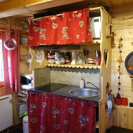 Charmant Mazot Savoyard A Hauteluce: Ideal Pour Couple, Proche Commerces Et Ski, Bien Equipe - Fr-1-342-263 Eksteriør billede