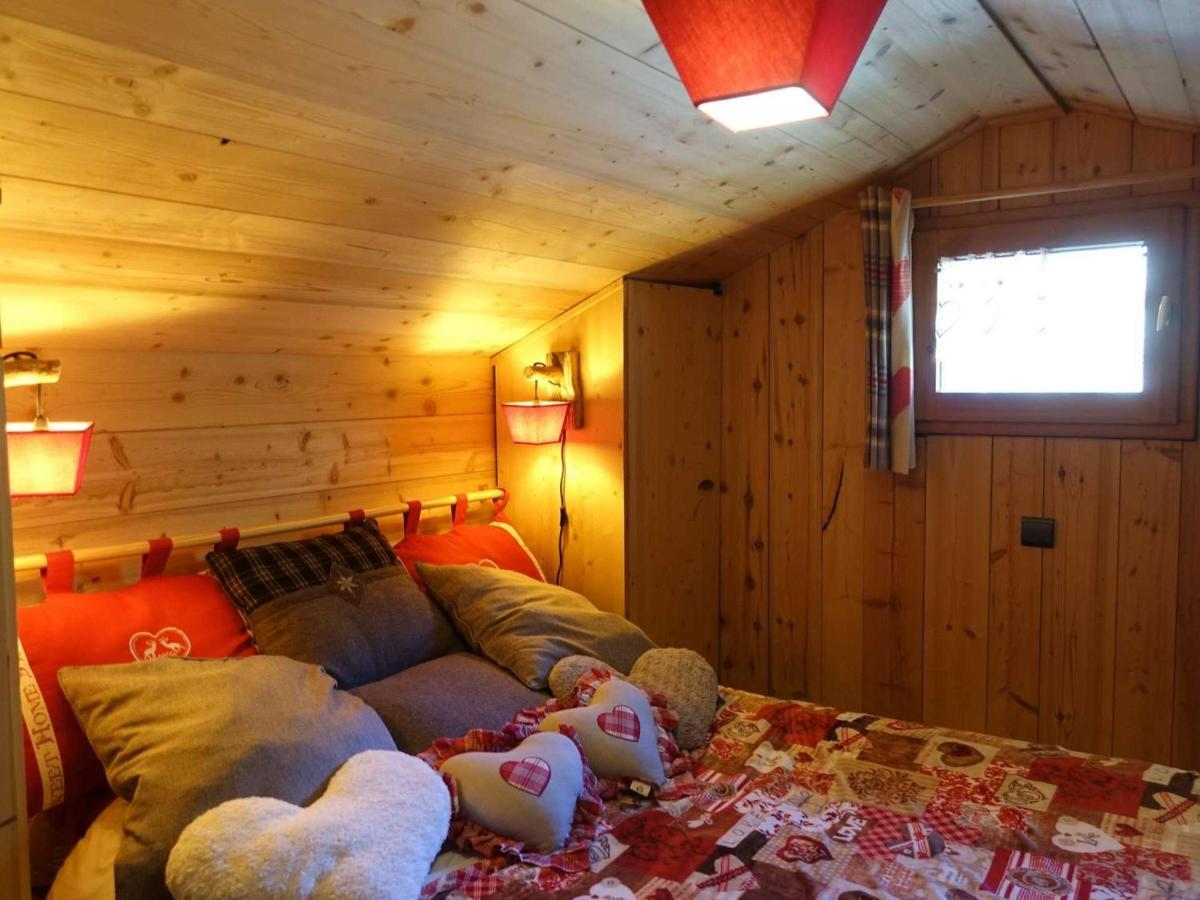 Charmant Mazot Savoyard A Hauteluce: Ideal Pour Couple, Proche Commerces Et Ski, Bien Equipe - Fr-1-342-263 Eksteriør billede