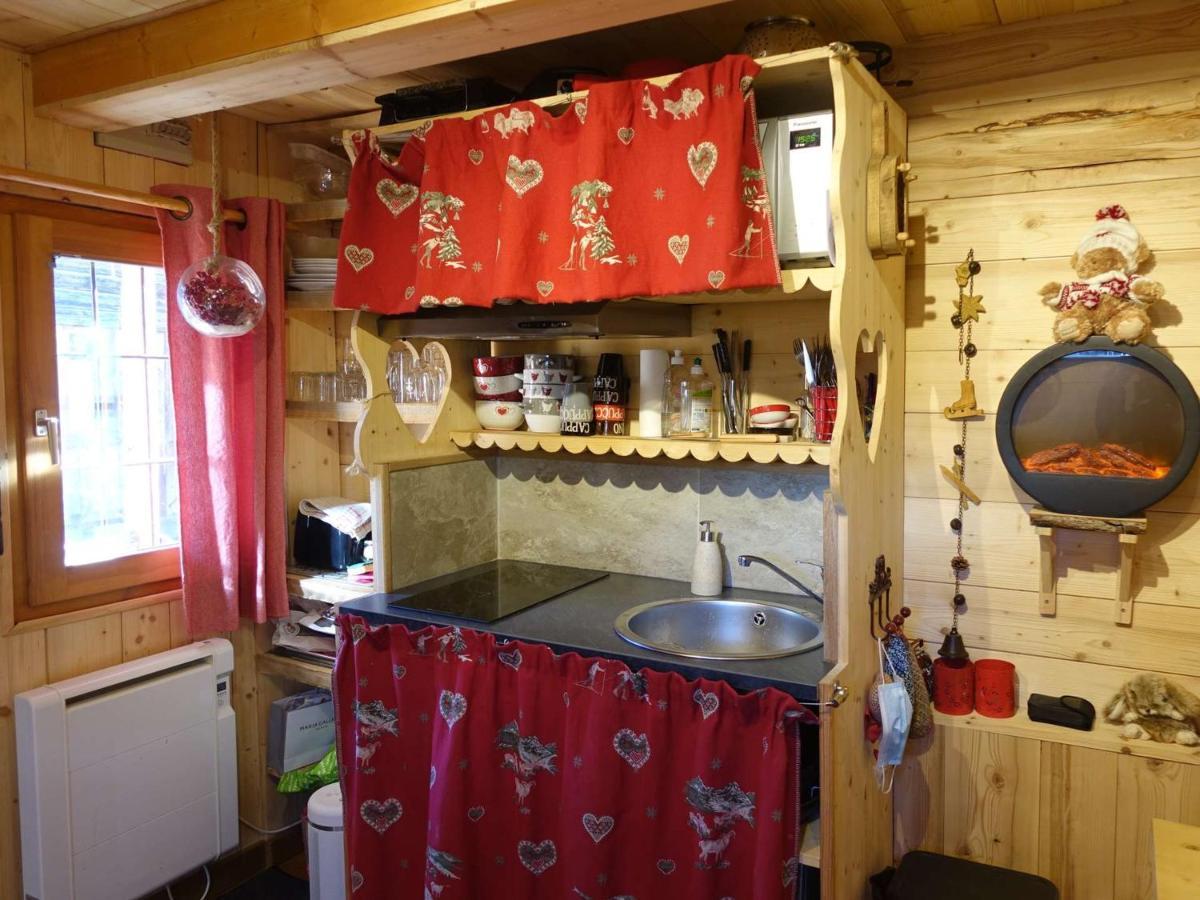 Charmant Mazot Savoyard A Hauteluce: Ideal Pour Couple, Proche Commerces Et Ski, Bien Equipe - Fr-1-342-263 Eksteriør billede